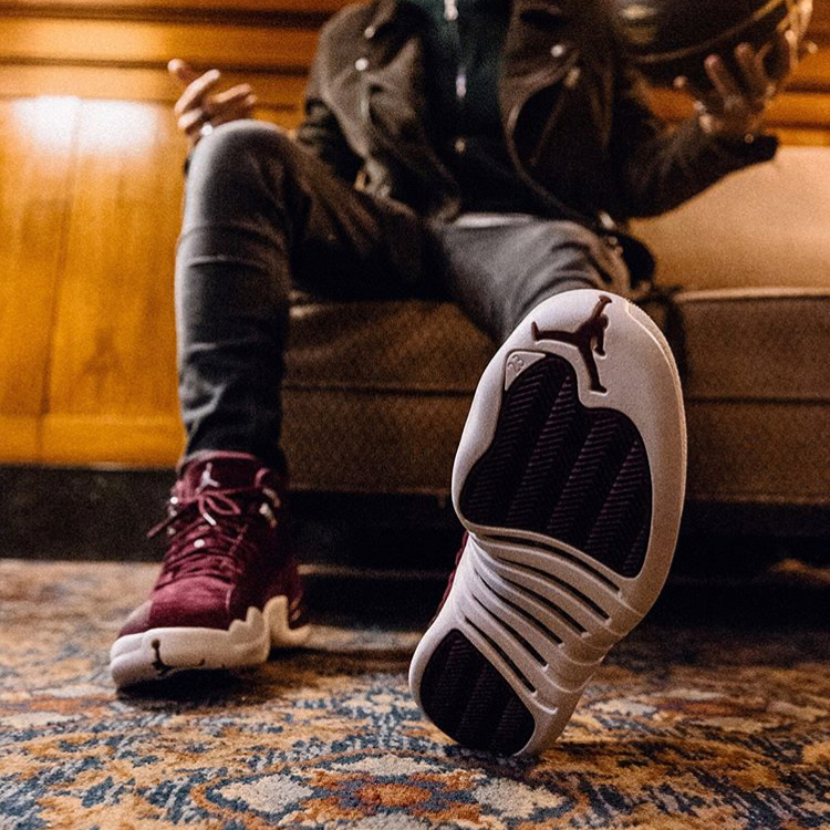 Air Jordan 12 Bordeaux