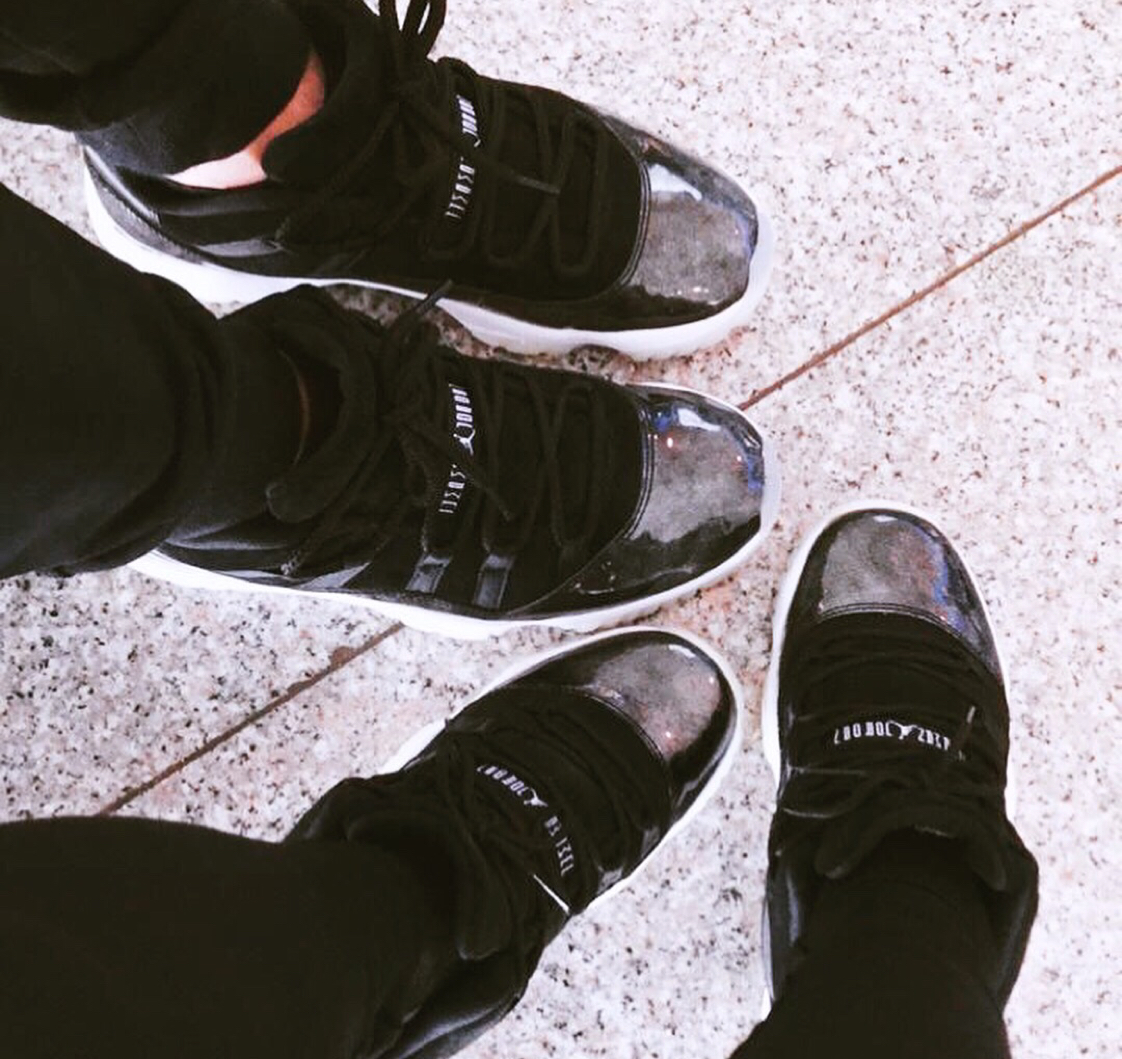 Air Jordan 11 Low Barons