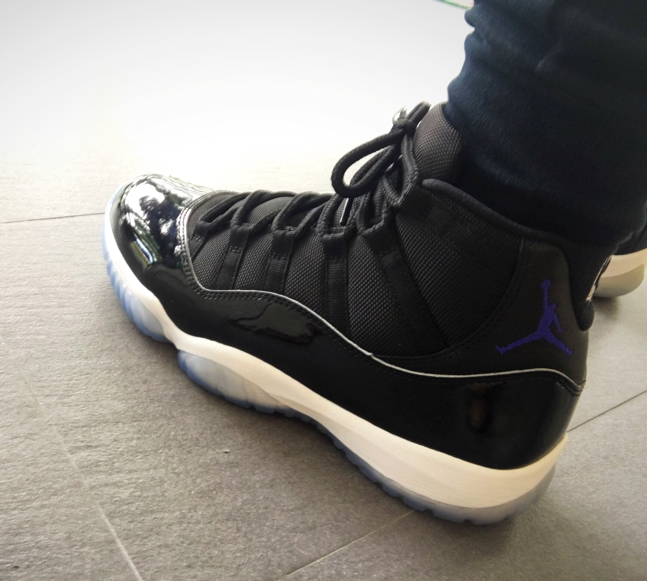 Air Jordan 11 Space Jam (2016)