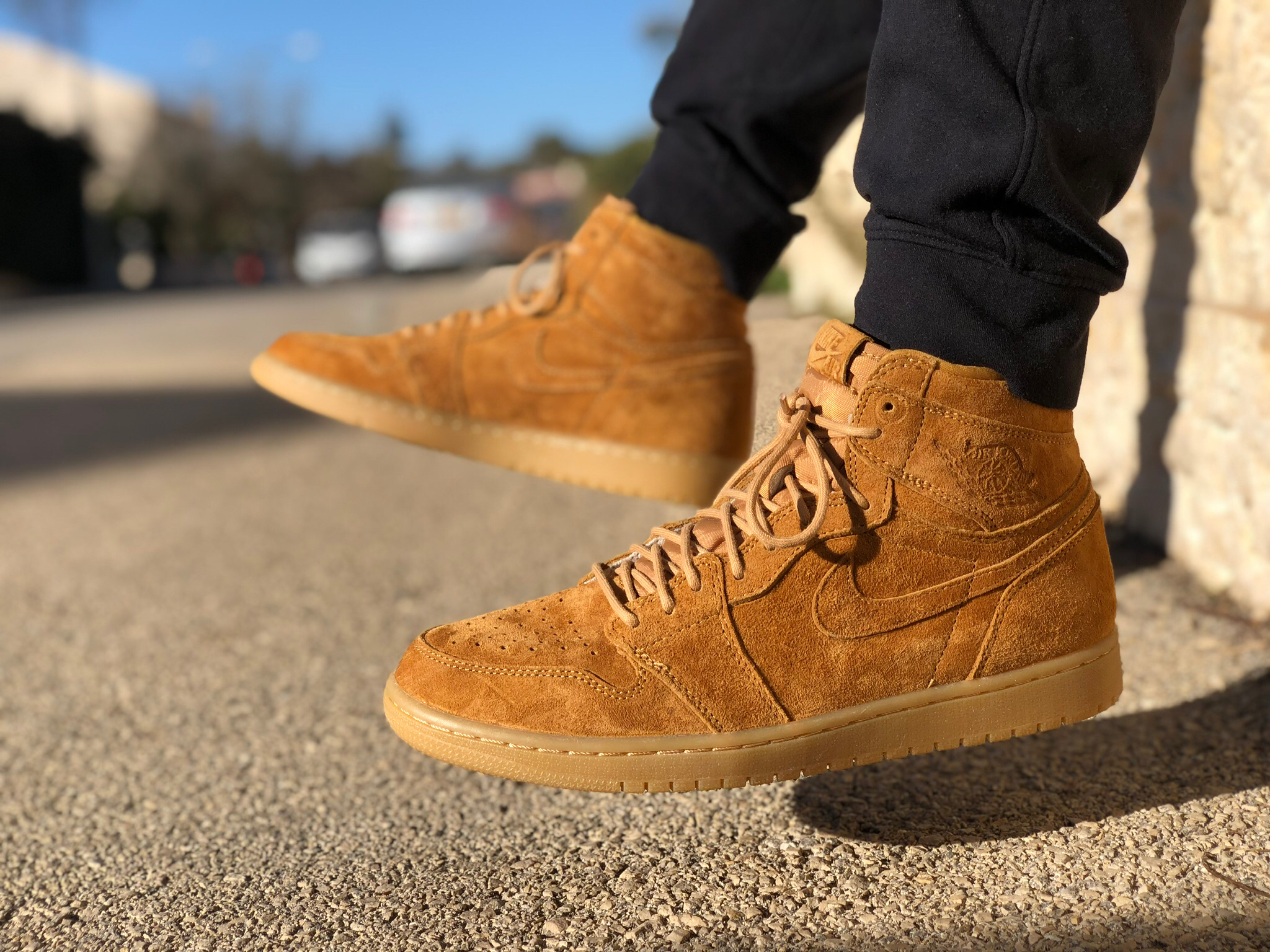 Air Jordan 1 Retro High OG Wheat