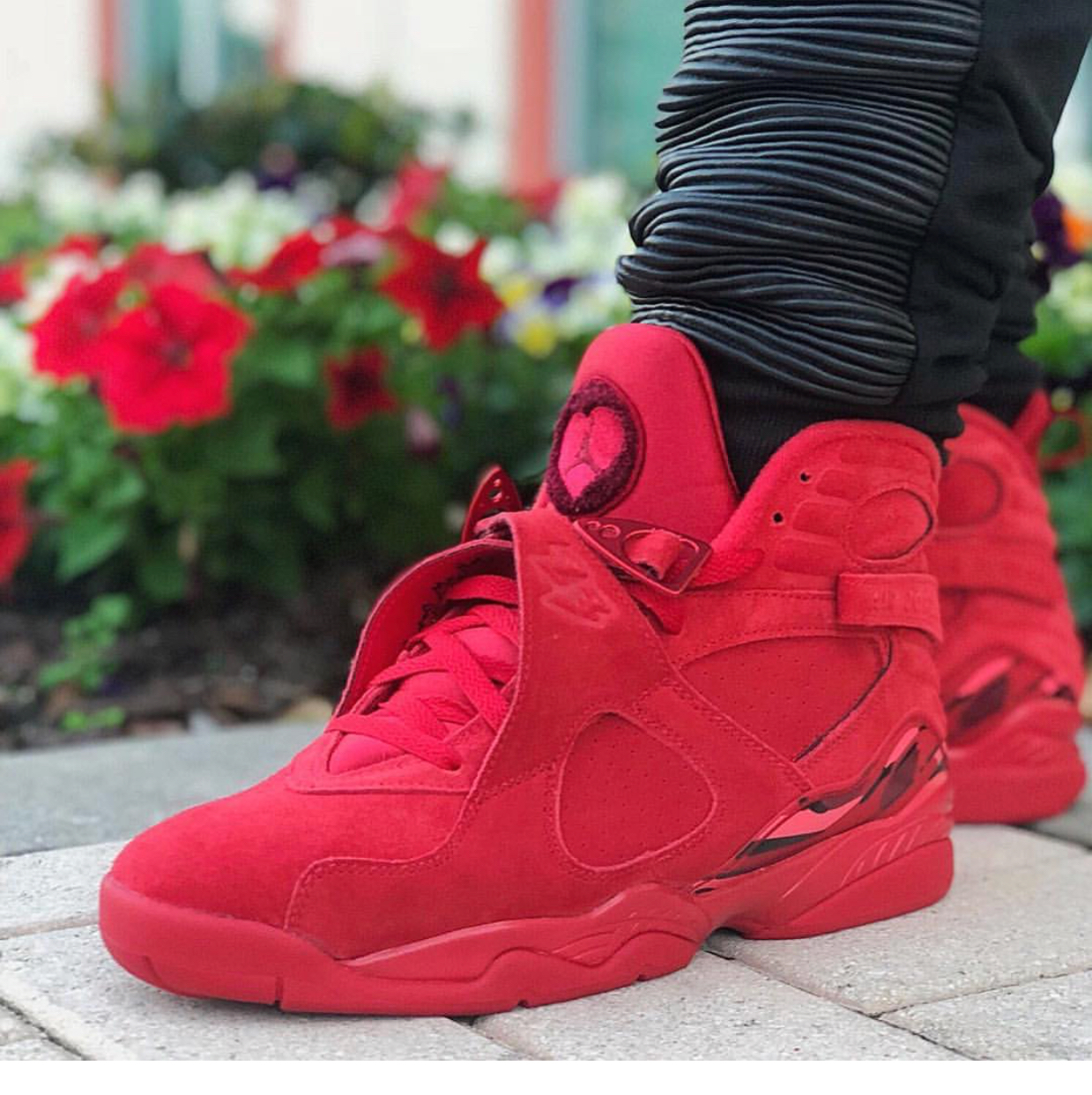 Air Jordan 8 WMNS Valentine’s Day