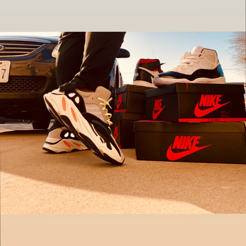 adidas Yeezy Boost 700 Wave Runner Grey