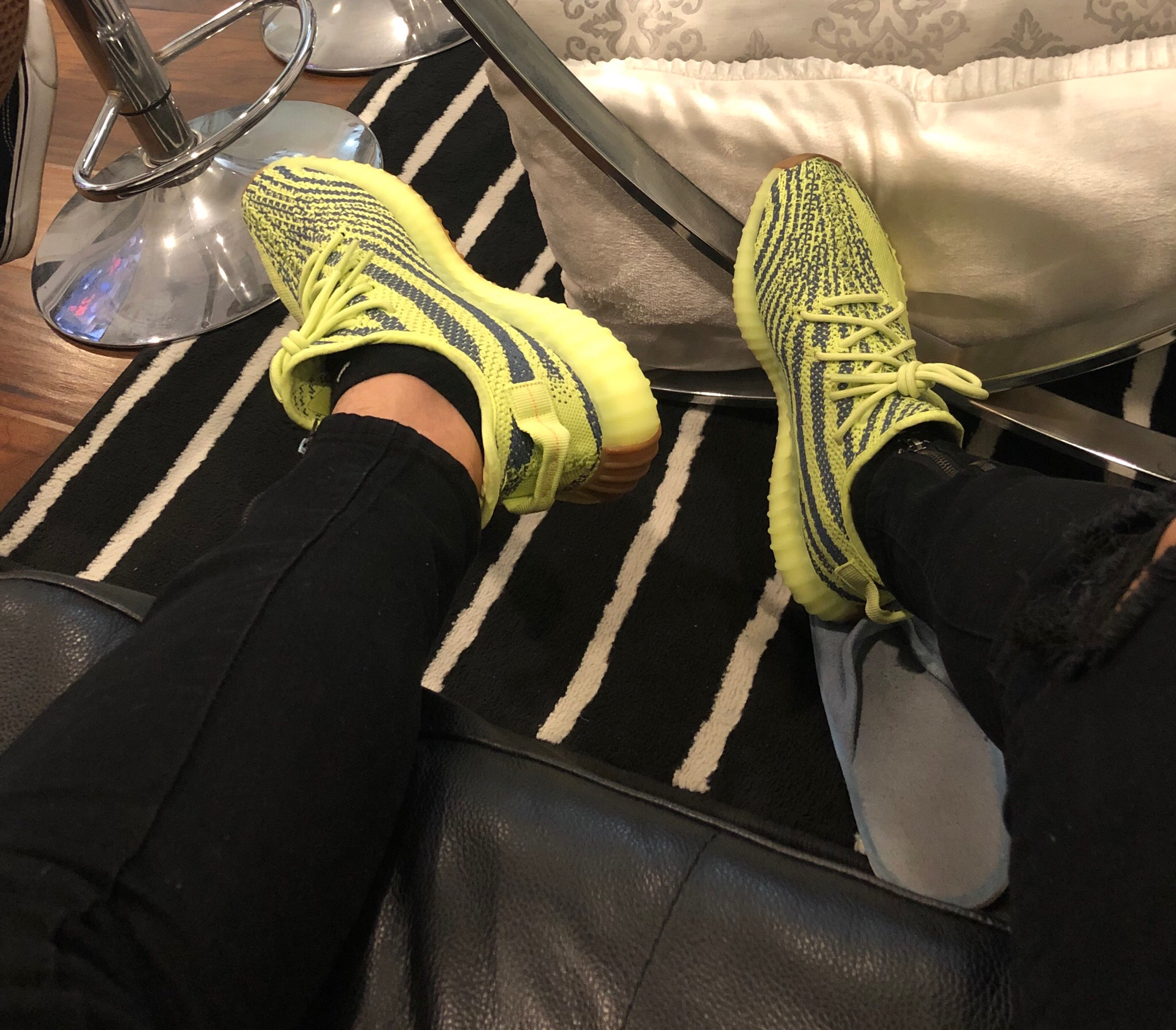 adidas Yeezy Boost 350 V2 Semi Frozen Yellow
