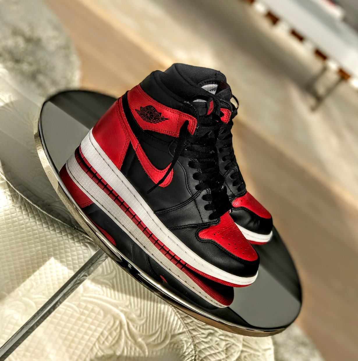 Air Jordan 1 Retro High OG Bred (2016)