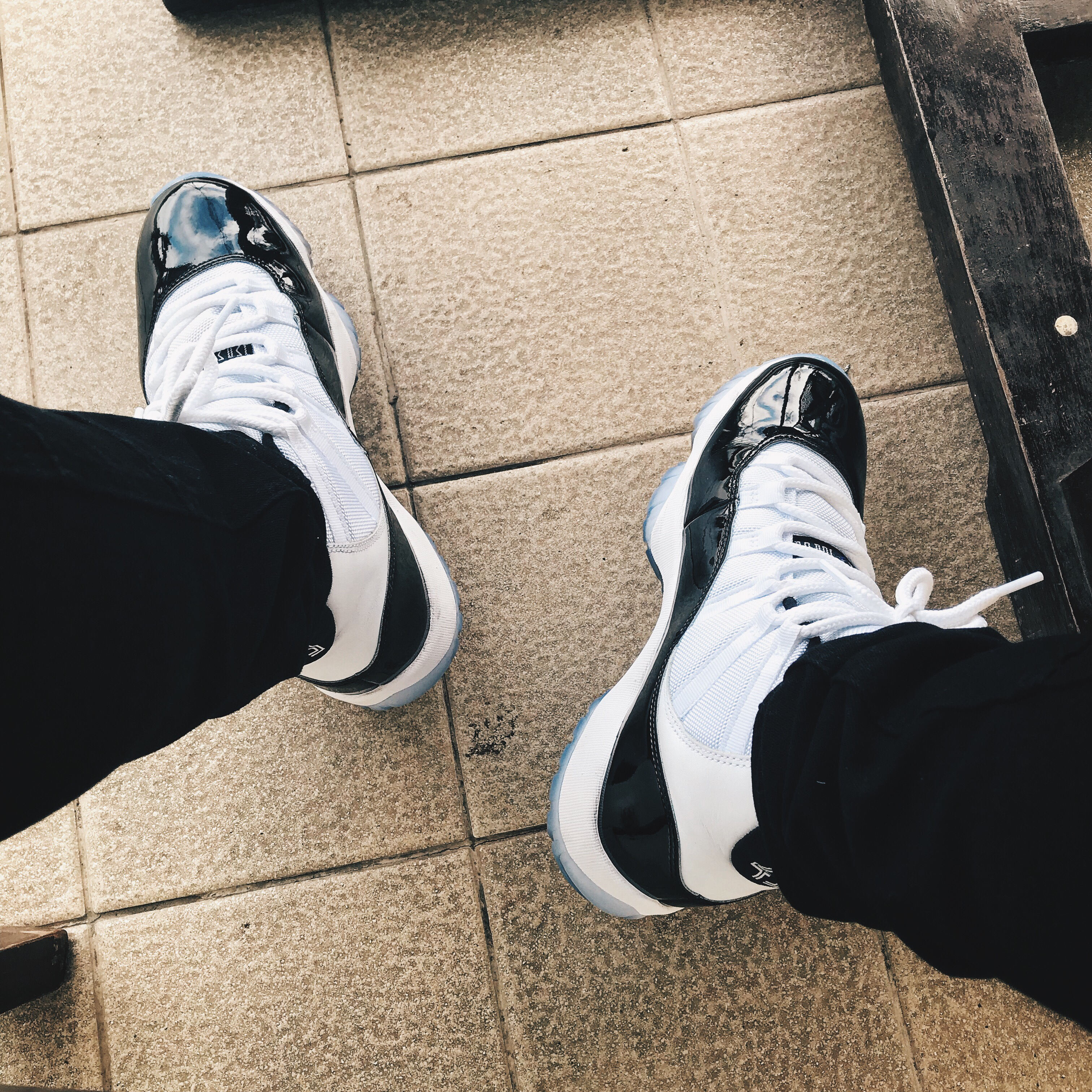 Air Jordan 11 Concord 2018