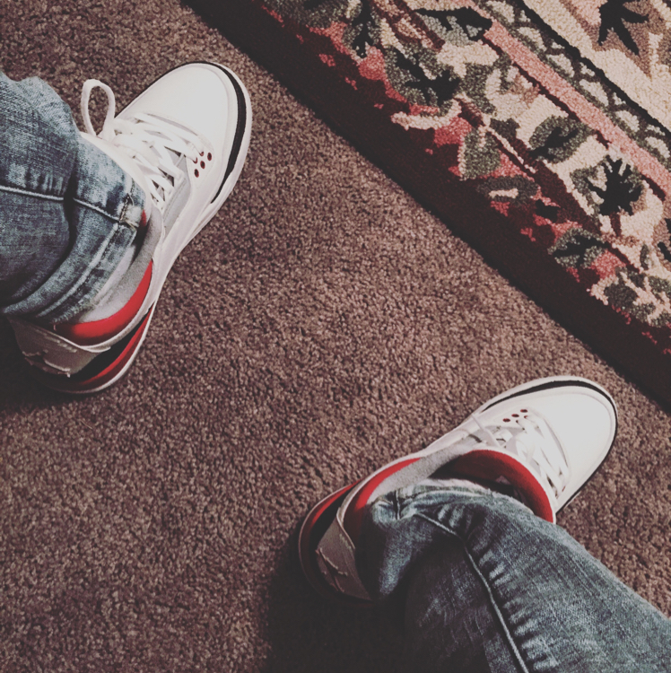Air Jordan 3 - Fire Red