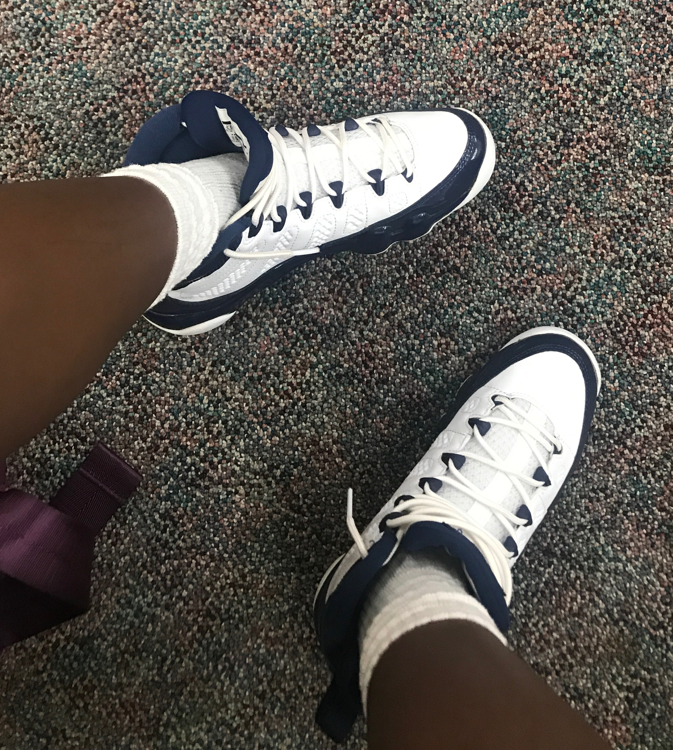 Air Jordan 9 UNC