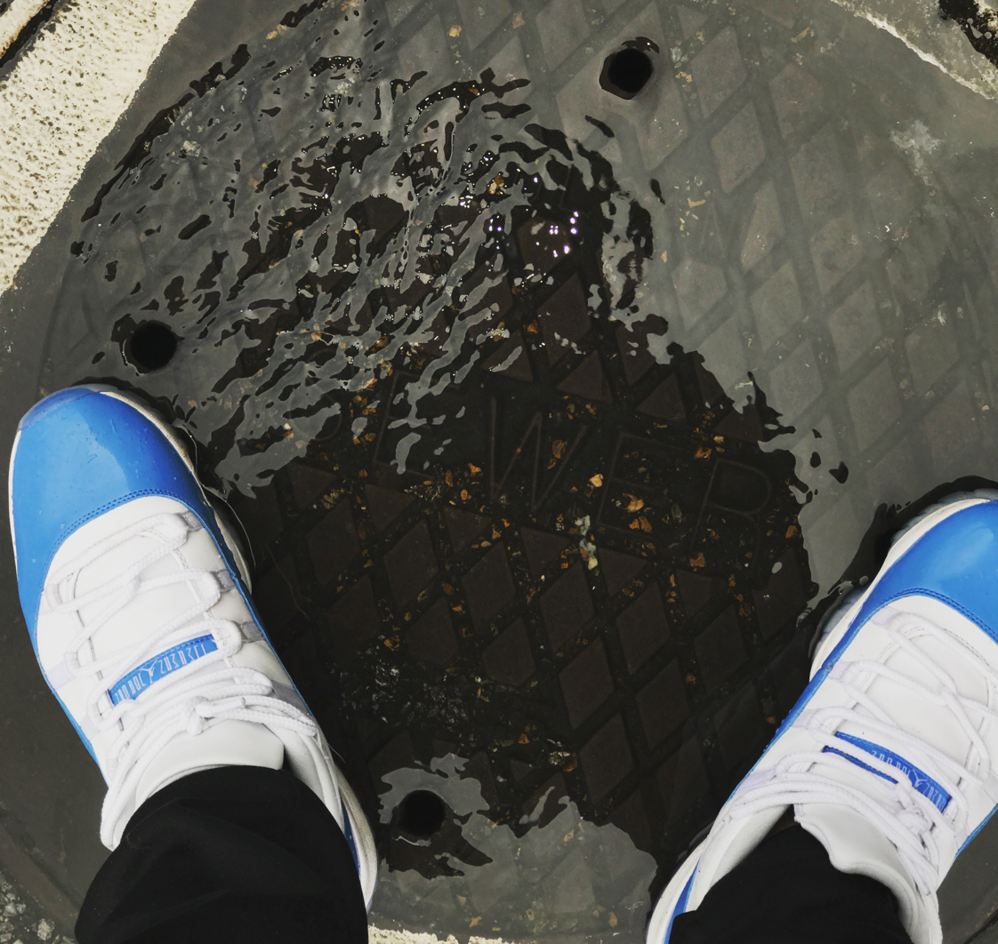 Air Jordan 11 Low Columbia