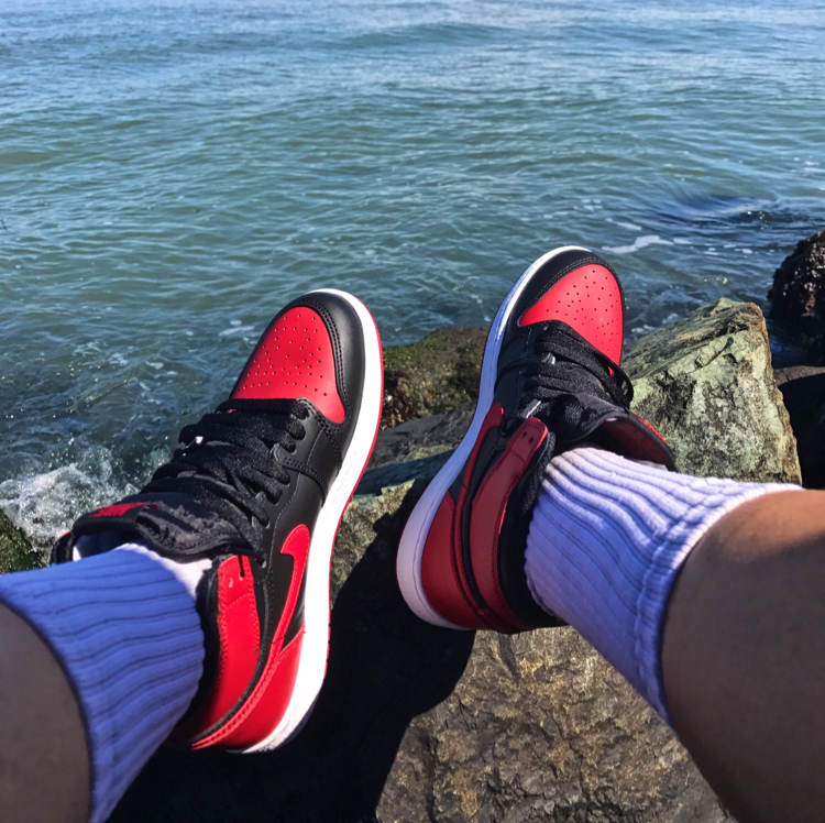 Air Jordan 1 Retro High OG Bred (2016)